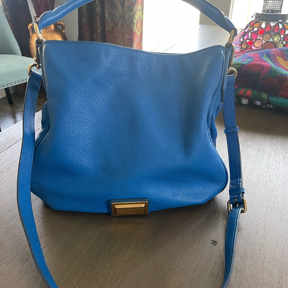 Marc by Marc Jacobs pebbled leather hobo handbag in electric blue!